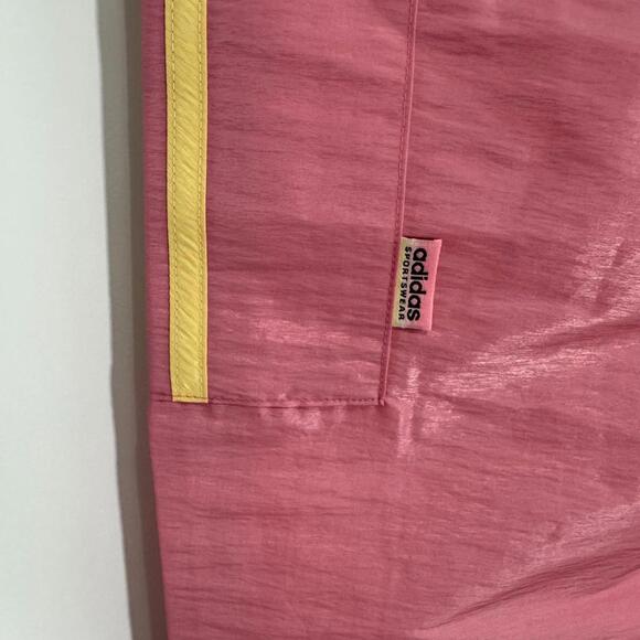 Adidas Women’s Size Small Pink Spark Sunglass Pack Woven Loose Fit Cargo Pant - Picture 8 of 14